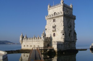 [解答]“美酒之城可以开挂吗”原来可以开挂